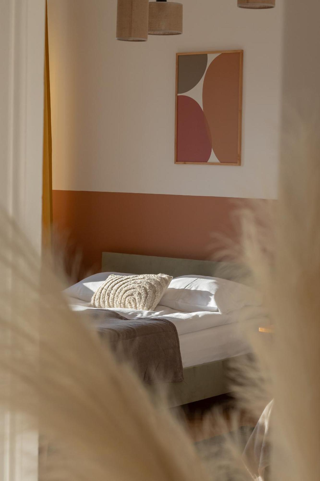 Apartment For 6 People Near Royal Baths Park By Renters Prestige Varsóvia Exterior foto